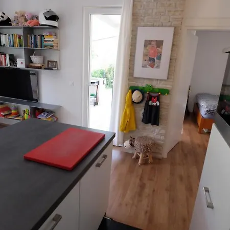 Patrick Apartment *